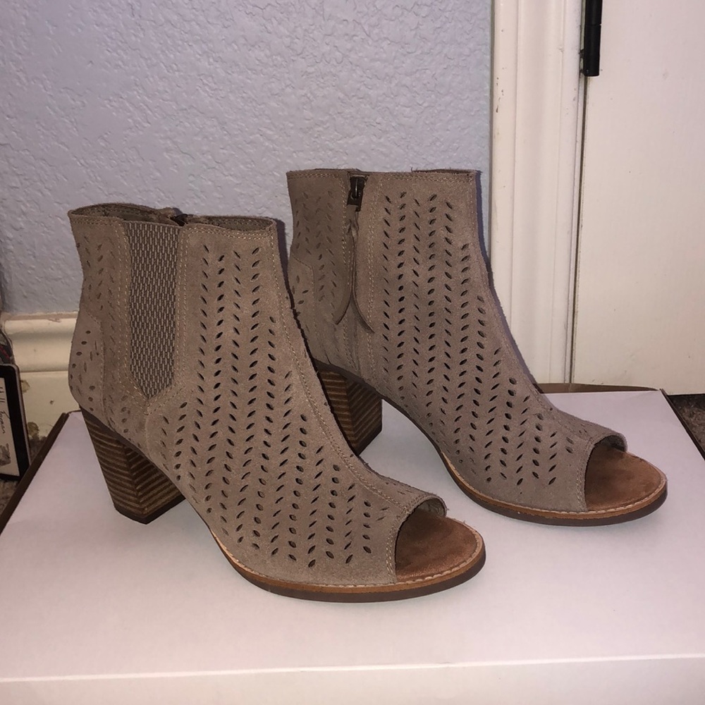 Toms Booties